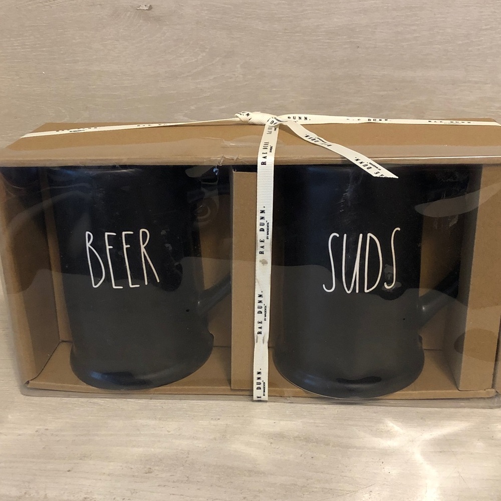 Rae Dunn BEER & SUDS Black Ceramic Pint Steins Great Gift Set in Box. NEW NIB
